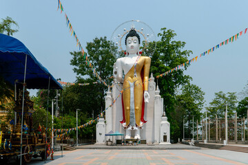 Buddha statue at Wat Doi Phrabat in Chiang Rai