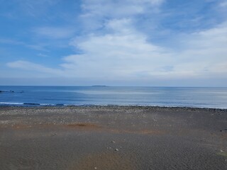 sea 
sky