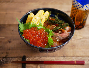 海鮮丼