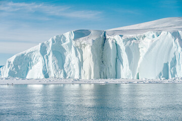 Icebergs of the ilulissat icefjord © joshua