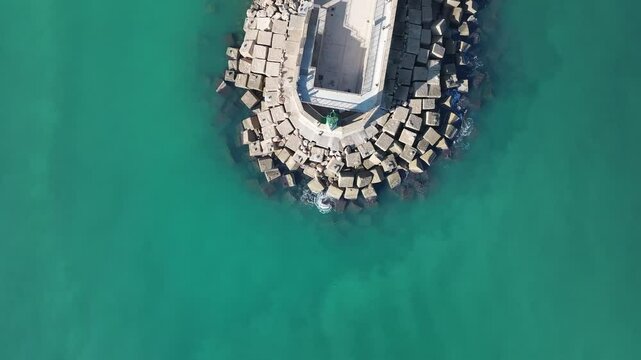 Faro del Grao en el Puerto de Gandia, Valencia, Comunidad Valenciana