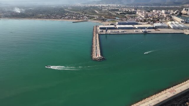 Faro del Grao en el Puerto de Gandia, Valencia, Comunidad Valenciana