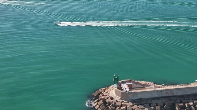 Faro del Grao en el Puerto de Gandia, Valencia, Comunidad Valenciana