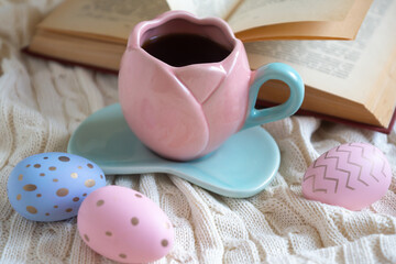 Easter 2025 table decoration for the holiday with flowers and accessories.