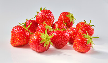 Erdbeeren, Obst, Beeren, isoliert, erntefrisch, 