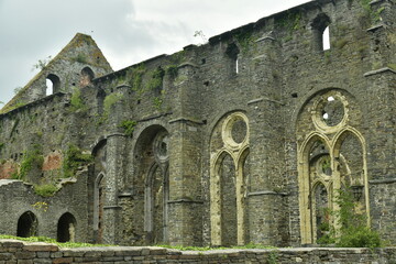 Les imposantes ruines de l'abbaye de Villers-la-Ville 