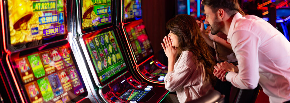 Slot-Machines Images – Browse 107,461 Stock Photos, Vectors, and Video ...