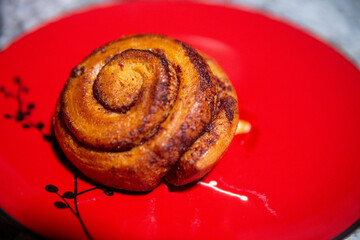 Single Cinnamon Roll