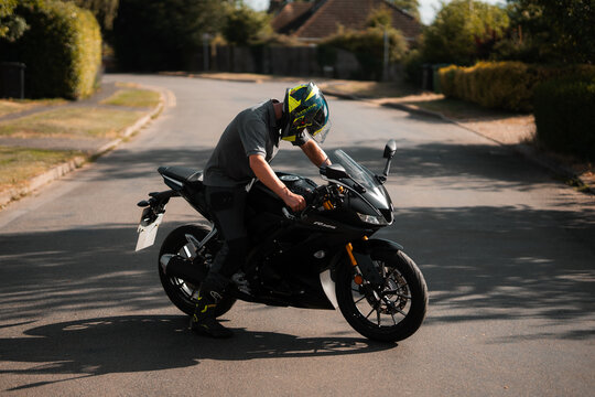 Black Yamaha YZF 125 learner legal sports motorcycle