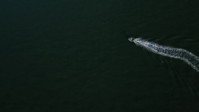 Jetsky no mar Florian&oacute;polis