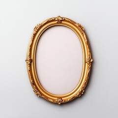 Obraz premium Elegant Golden Frame for Art Display on Plain Background