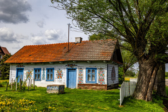 14.04.2024 Zalipie, Lesser Poland, Poland. Open air museum and ethnographic park of folk architecture and colorfoul paintings in Zalipie village, near Tarnow in Lesser Poland 