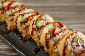 A view of a fried sushi roll. © DAVID