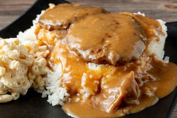 A view of a plate of loco moco.