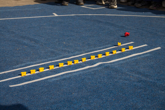 Asyk atu is a national Kazakh game. Knocking out the asyk.