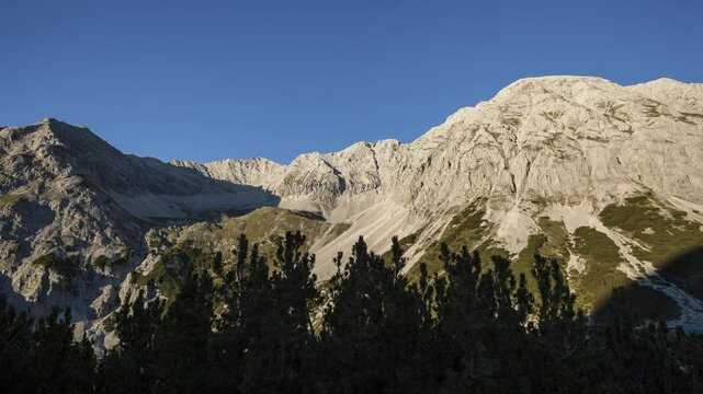 Time lapse of mountain glow Sonntagskar, Tyrol, Austria, 4 K