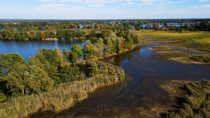 Obraz premium lakes autumn view from above landscape