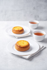 Vanilla cream cheese cake in a plate