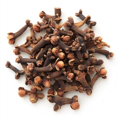 Obraz premium Aromatic brown cloves, a spicy dried seed heap, isolated on white