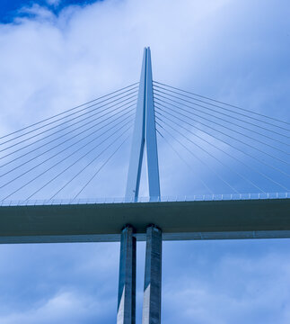 Viadukt von Millau, Viaduc de Millau, Michel Virlogeux, Norman F