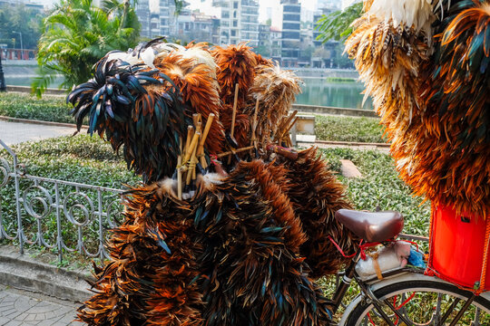 Handmade Feather Dusters for Sale in Hanoi