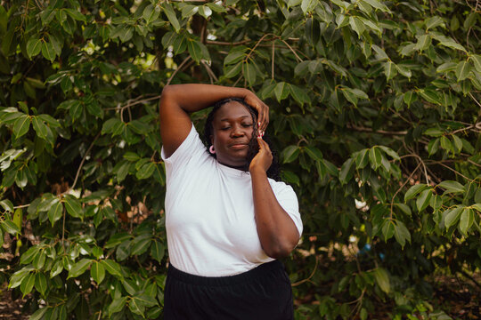 Black woman posing for the camera