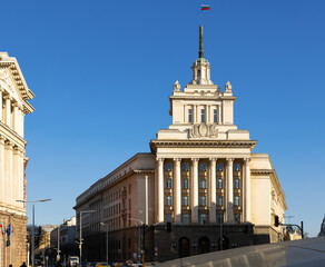 Obraz premium View of the building of the National Assembly of Bulgaria in the city of Sofia