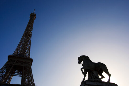 Eiffel Tower silhouette