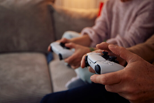 People are video gaming