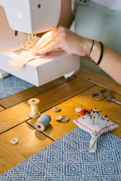 Accessories for the seamstress.