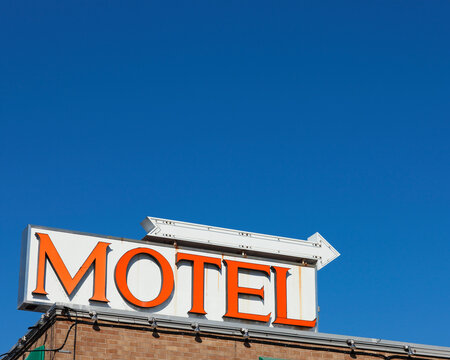 Motel Sighn