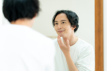 Fototapeta premium 男性 スキンケア