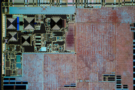 wafer circuit micrograph
