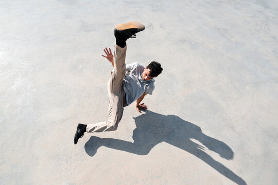 Urban breakdance performance