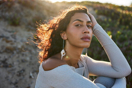 Tender model in sunlight