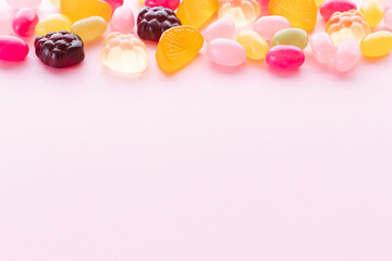 グミ　かわいいお菓子　コピースペース