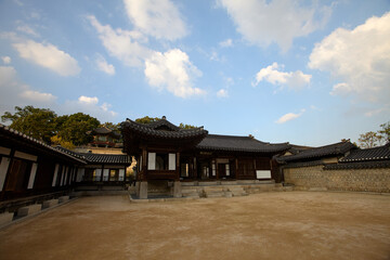 Changdeokgung Palace and Secret Garden (Huwon), UNESCO Heritage Site, Seoul, Korea, Geunjeongjeon Hall in Gyeongbokgung Palace,  South Korea, 한국 서울 경복궁 근정전 정면 사진 서울 창덕궁 인정전과 후원 (비원) 유네스코 세계문화유산