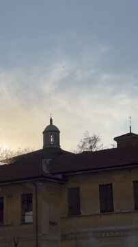 La cuaresma es un tiempo de arrepentimiento, un confesionario que muestra la misericordia De Dios. El resucitado es prueba de ello. Jes&uacute;s venci&oacute; la muerte.