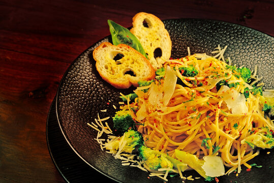 SPAGETHI AGLIO