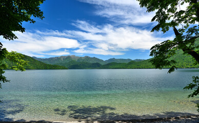 栃木県日光市　中禅寺湖から見る白根山方面
