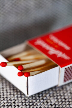 Matches in matchbox
