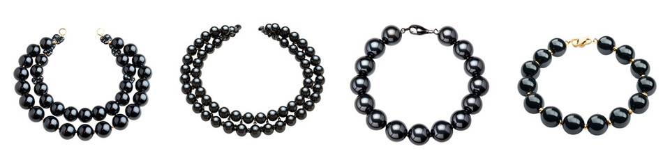 Fototapeta premium Elegant pearl jewelry pieces