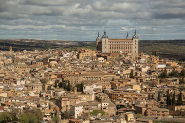 Obraz premium Panoramic view of the city of Toledo, Spain.