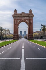 Obraz premium A symmetrical view of a brick arch and long city street