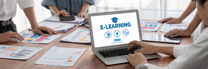 E-learning website with brisk sofware for student to study online on the internet network