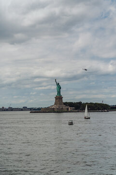 Statue of Liberty: Iconic Symbol of Freedom in New York City