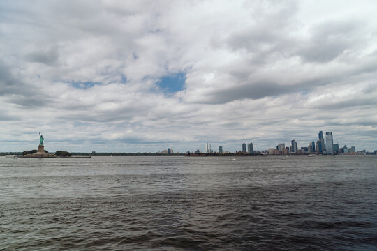 Statue of Liberty: Iconic Symbol of Freedom in New York City