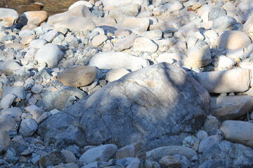 Image of pretty rocks on the Daecheongcheon River Trail