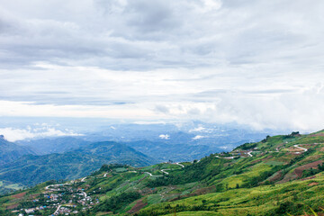 Naklejka premium Breathtaking mountain landscape scenic view nature photography cloudy sky panoramic perspective for travel enthusiasts