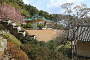 韓国　忠烈祠